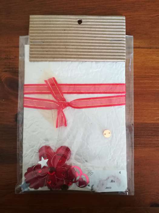 Red Flower on White Paper (Scrapbook Deco Card)
