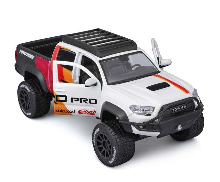 Toyota Tacoma TRD PRO (scale 1 : 27)