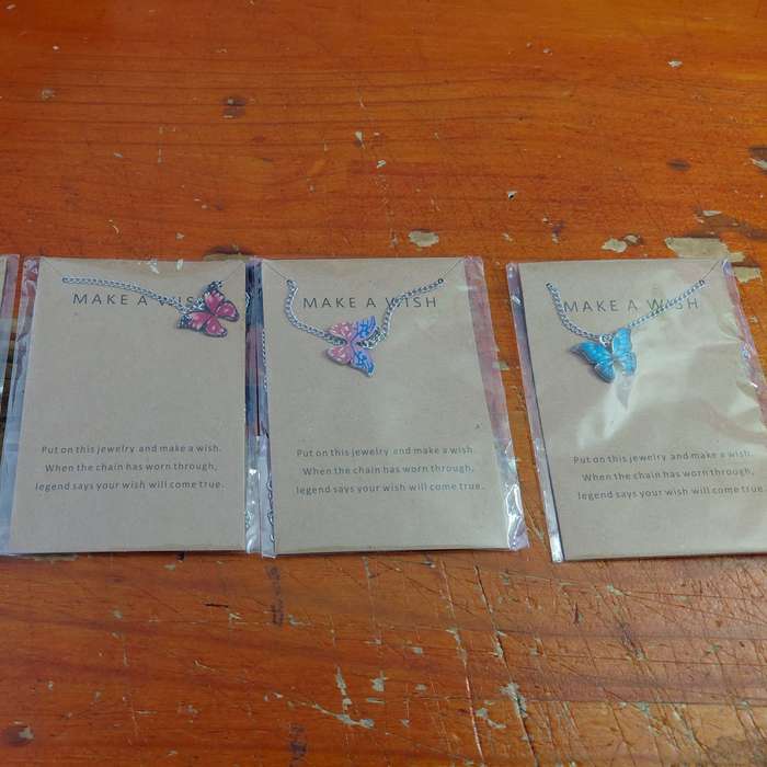 Bulk Necklace Lot (I)  Unbeatable Value!