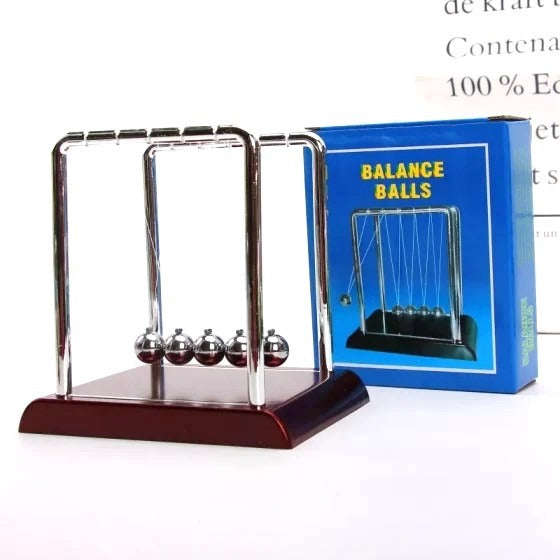 Newtons Cradle Balance Balls