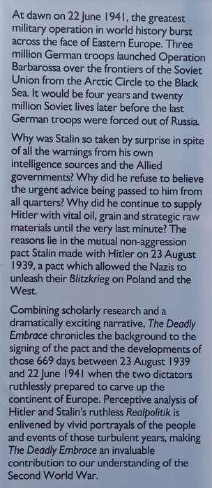 The Deadly Embrace: Hitler, Stalin and the Nazi-Soviet Pact, 1939-1941 | Anthony Read & David Fisher