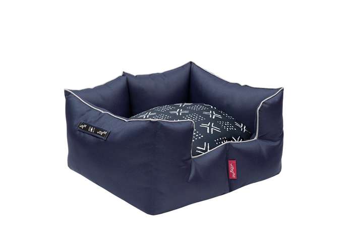 Wagworld K9 Castle - Large / Blue Cross