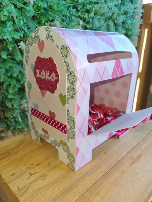 POST MAIL BOX VALENTINE'S DAY GIFT