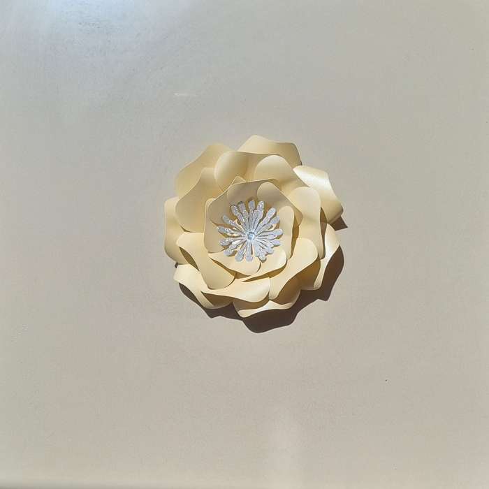 DO IT YOURSELF SINGLE SMALL PAPER FLOWER, Nursery paper flowers, nursery decor,  paper flowers ba...