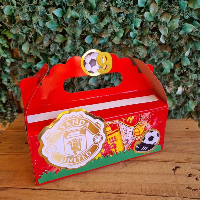 MANCHESTER UNITED PARTY PACK 5 BOXES