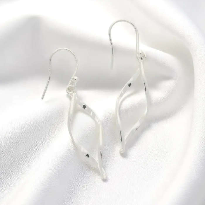 Sleek Swirl: Modern Sterling Silver Twist Drop Earrings!