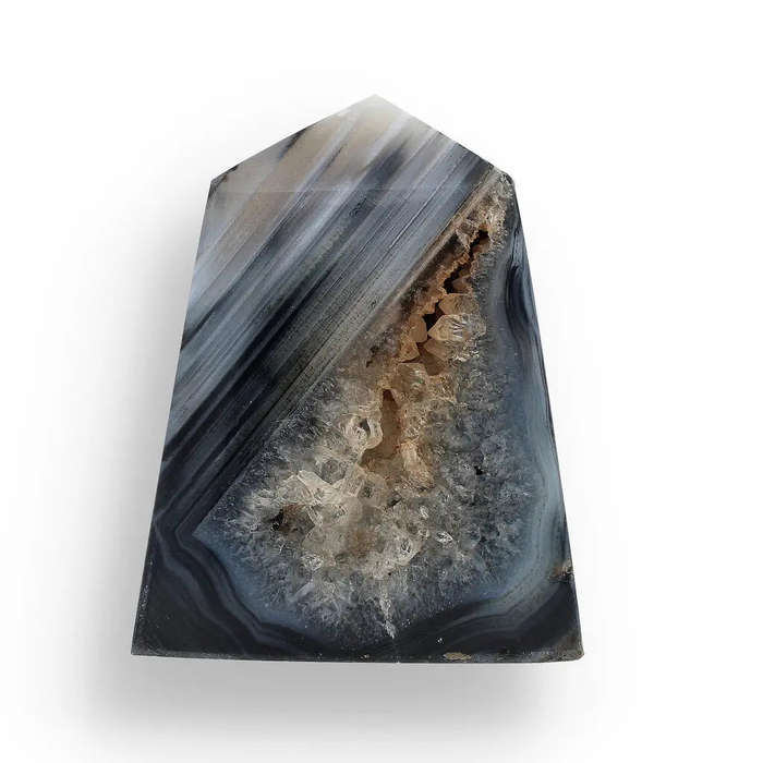 Black Agate Focus Point  Calm in Crystal Form