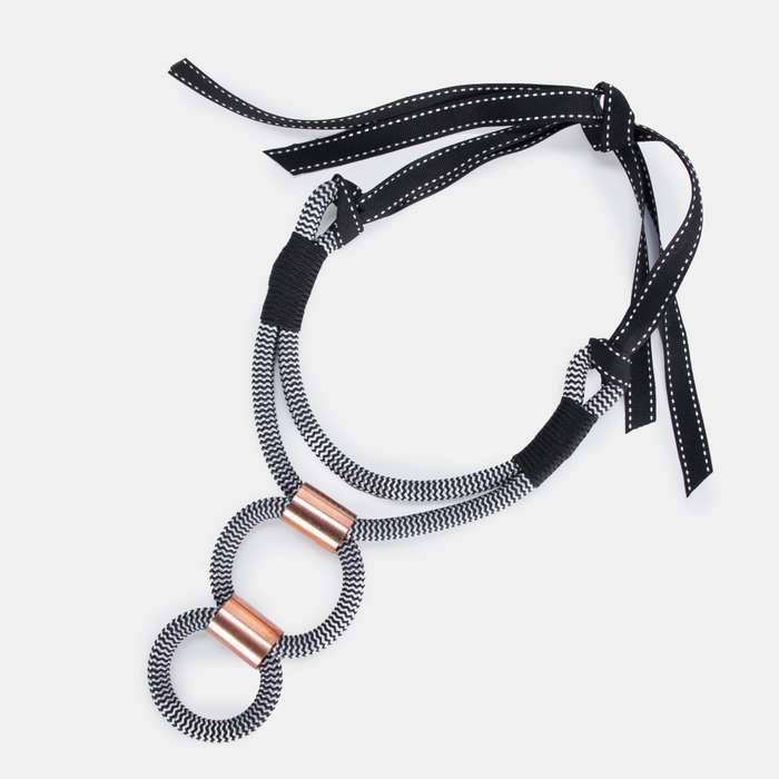 Two Hoops Necklace