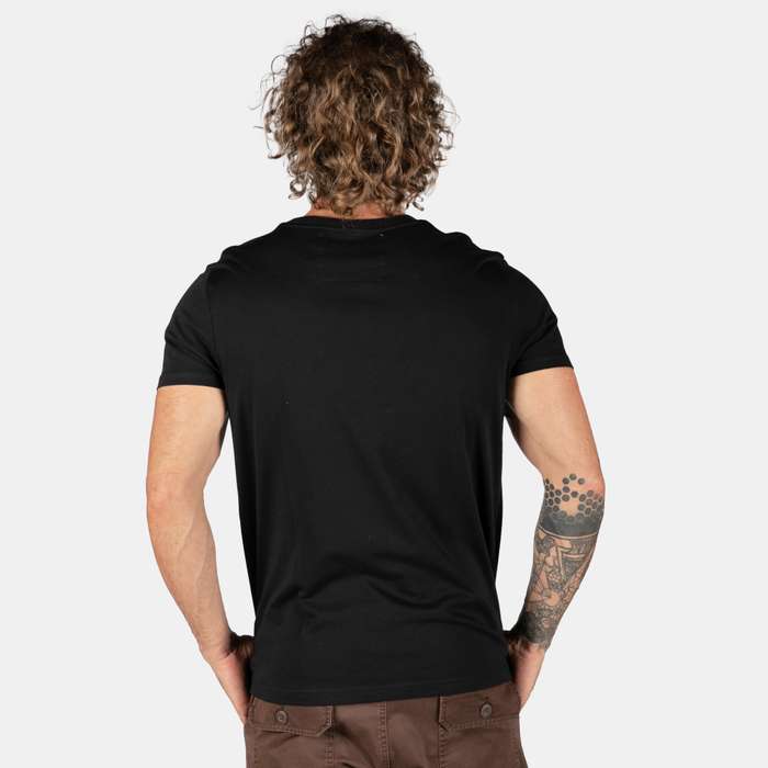 Men's Fine Line T-Shirt