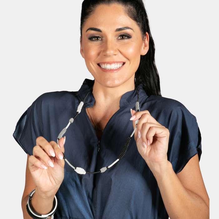 Women's Aloe Scoobie Necklace