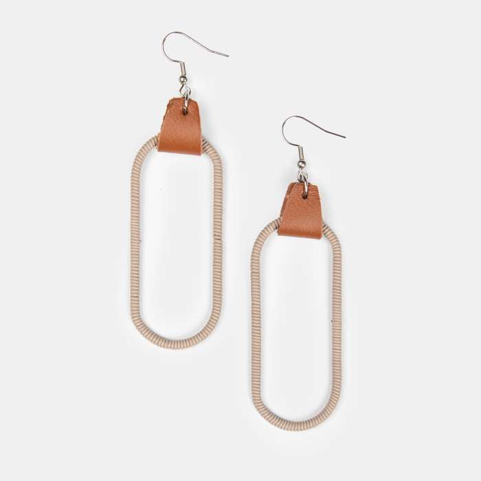 Women's Oval Wire Earrings
