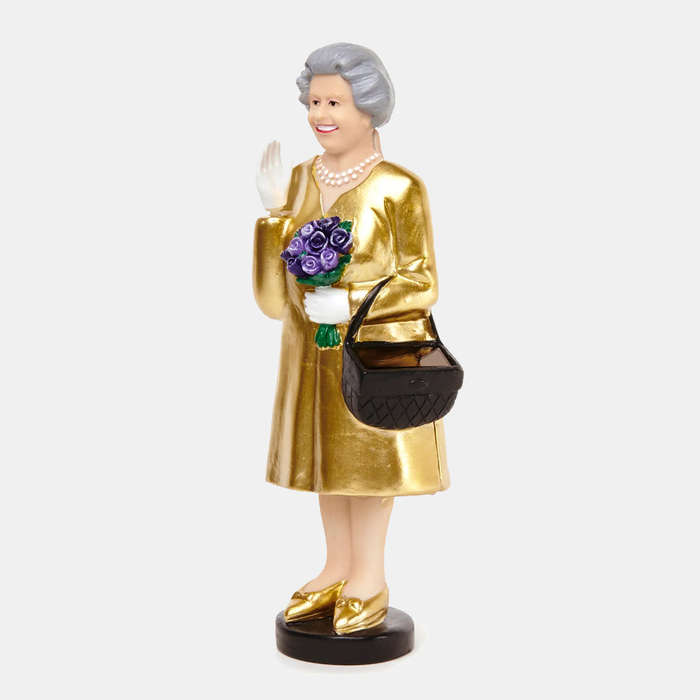 Queen Elizabeth Waving Solar Statue Sun Powered Fun