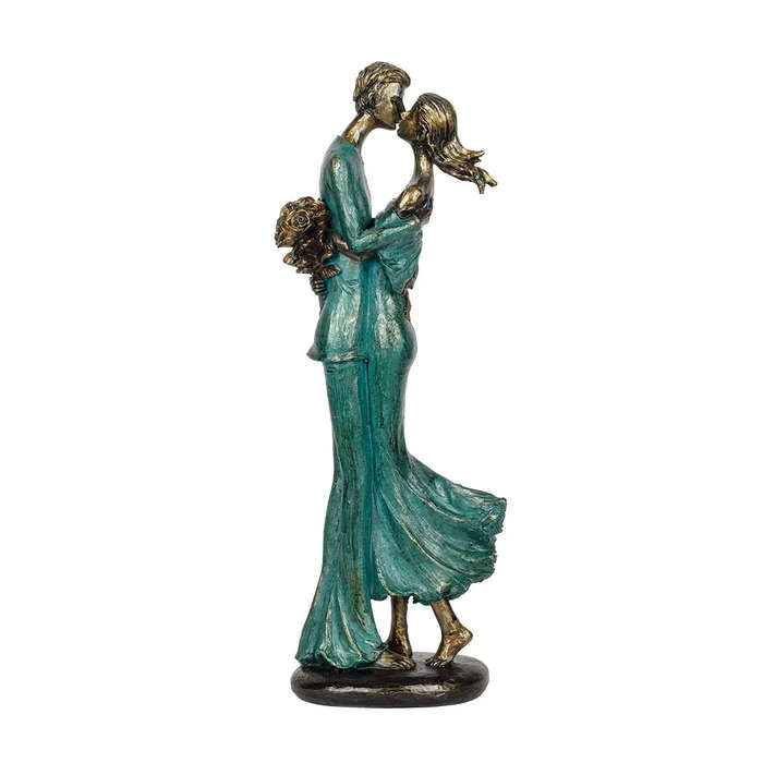 Ornament - Lady & Man Kissing
