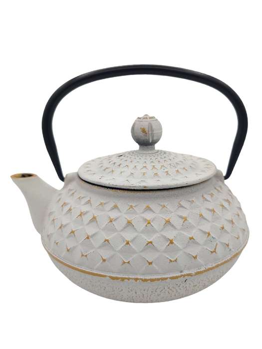 The Cildan Tea Merchant Cast Iron Teapots X Design 600ml