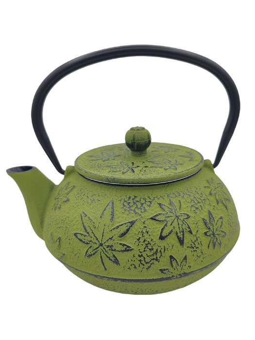 The Cildan Tea Merchant Cast Iron Teapots 600ml