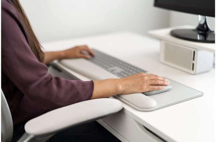 Kensington ErgoSoft Wrist Rest Mouse Pad for Standard Mouse