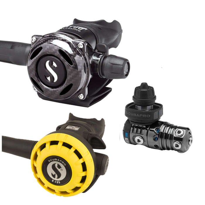 SCUBAPRO MK25 EVO/A700 Carbon Black Tech + R105 Octo