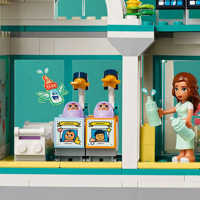 LEGO® 42621 Lego Friends - Heartlake City Hospital