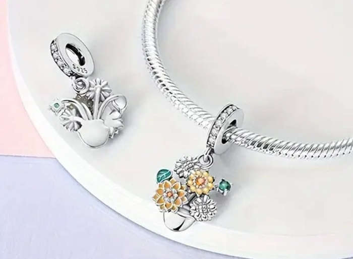 Sunflower Bouquet Charm - Compatible with Pandora Bracelets