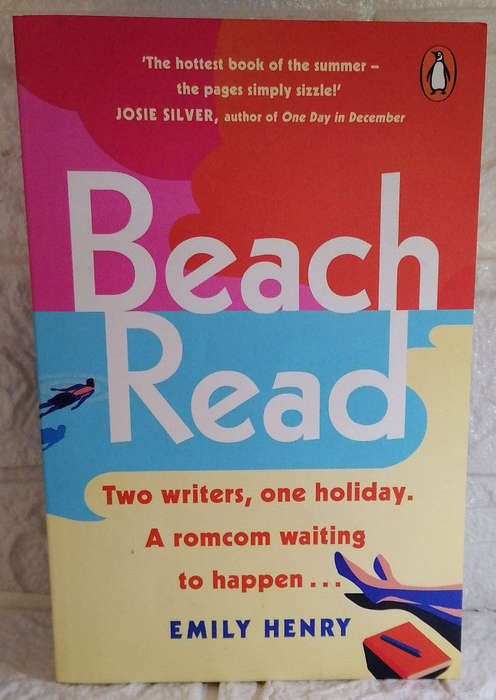 Henry, Emily - Beach Read (Emily Henry)