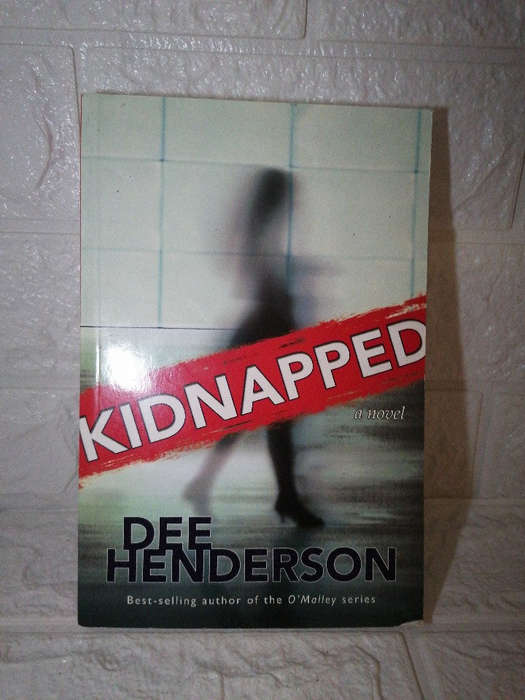 Henderson, Dee - Kidnapped (Dee Henderson)