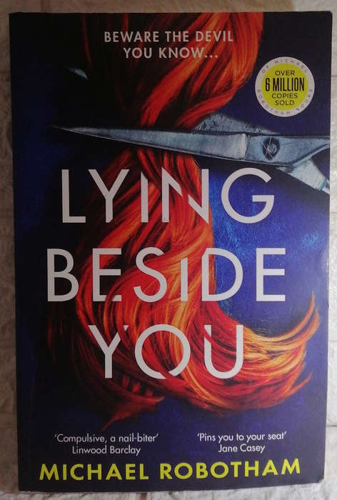 Robotham, Michael - Lying Beside You (Cyrus Haven, #3) (Michael Robotham)