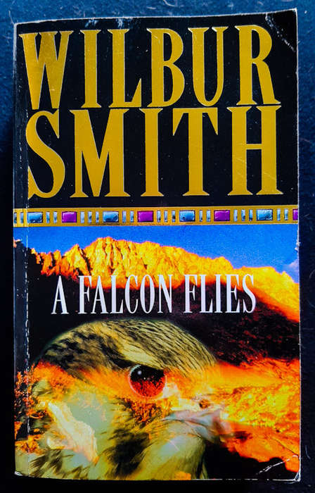 Smith, Wilbur - A Falcon Flies (Ballantyne #1) (Wilbur Smith)