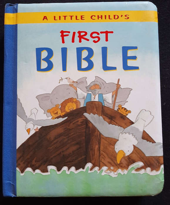 Hardcover, Medium - A Little Child'S First Bible (Medium Hardcover)