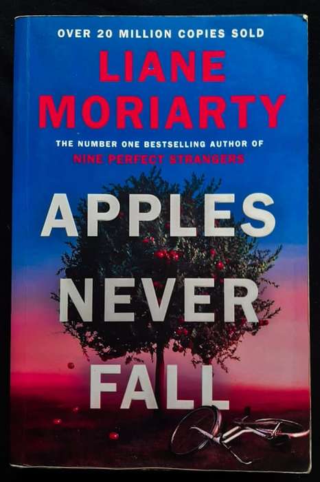 Apples Never Fall (Liane Moriarty)