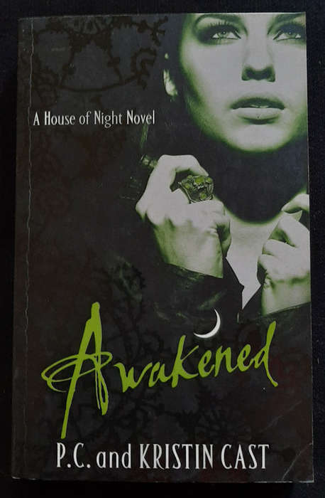 Awakened (House of Night #8) (P.C. Cast)
