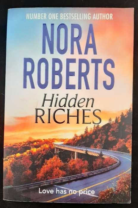 Roberts, Nora - Hidden Riches (Nora Roberts)