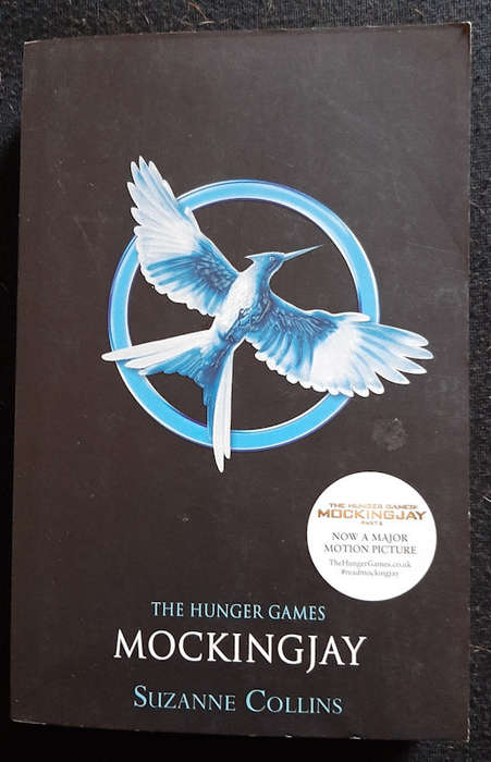 Mockingjay (The Hunger Games #3)