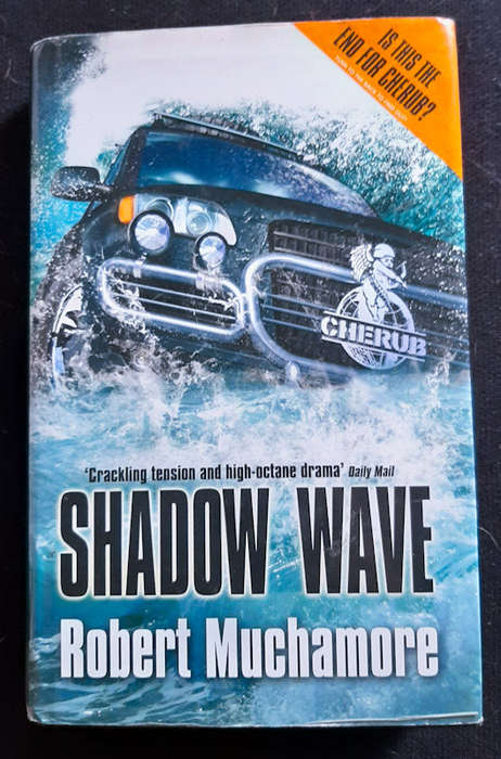 Muchamore, Robert - Shadow Wave (Cherub #12) (Robert Muchamore)