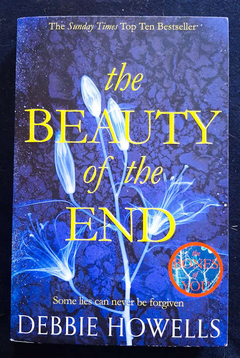 Howells, Debbie - The Beauty Of The End (Debbie Howells)