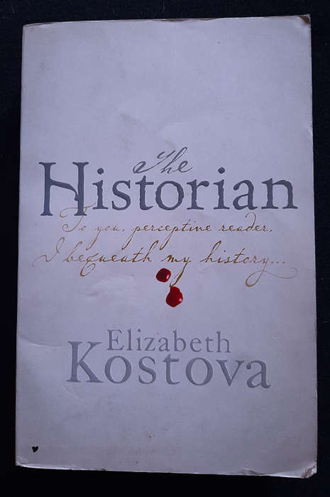 Kostova, Elizabeth - The Historian (Elizabeth Kostova)
