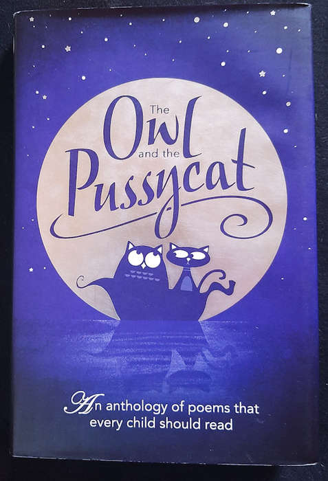 Mort, Helen - The Owl And The Pussy Cat: An Anthology Of Poems (Helen Mort)