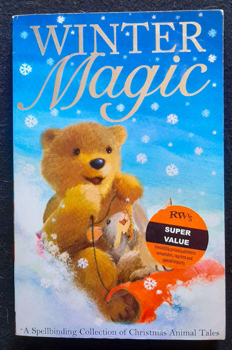Paperback, Medium - Winter Magic: A Spellbinding Collection Of Christmas Animal Tales (Medium Pap...