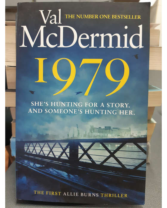 1979: Val Mcdermid (Allie Burns, 1) (Val Mcdermid)