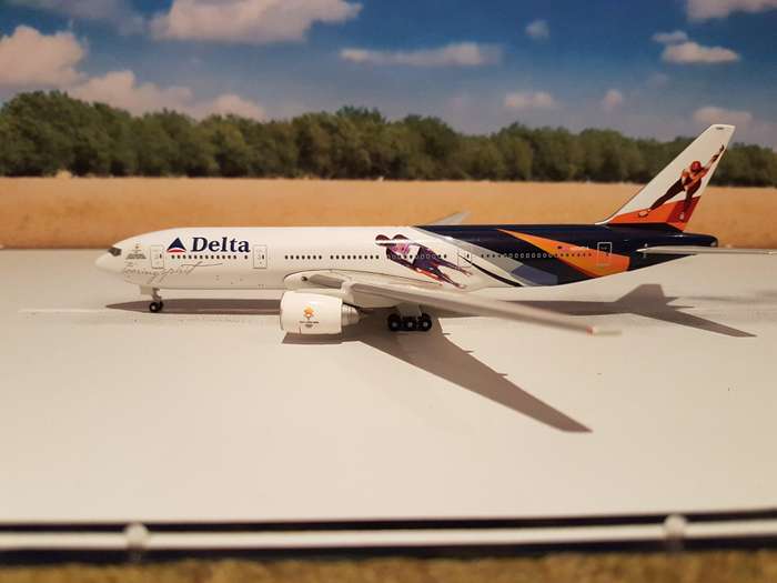 Boeing B777-232ER Delta Airlines GeminiJets 1:400