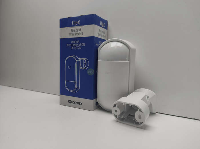 OPTEX FLIPX ST WIRED INDOOR PIR WITH BRACKET