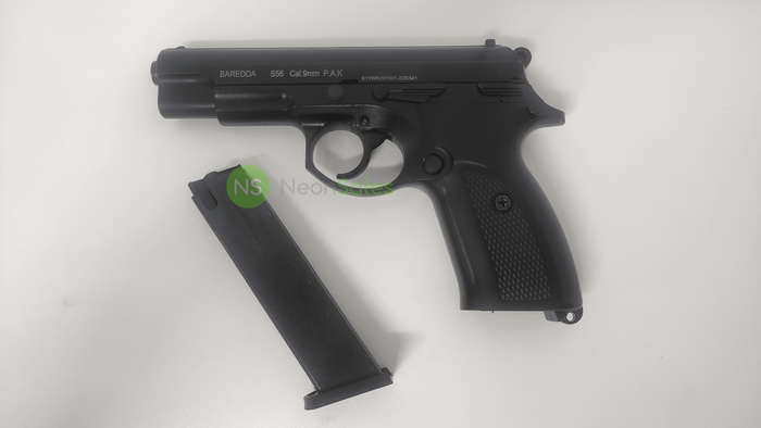 BAREDDA S56 BLACK BLANK/PEPPER GUN COMBO + 10 BLANKS & HOLSTER
