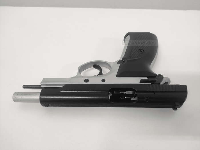 BAREDDA S56 BLANK GUN - BLACK & WHITE
