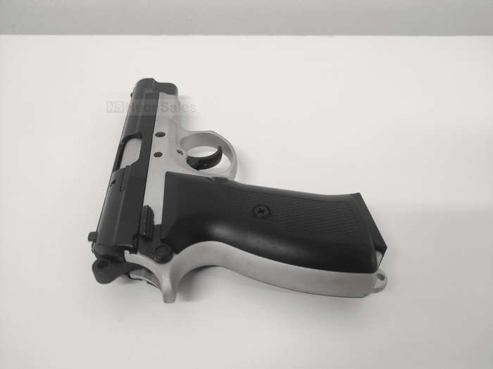 BAREDDA S56 BLANK GUN - BLACK & WHITE
