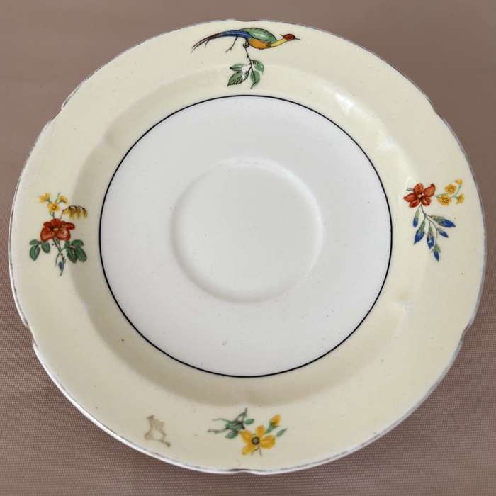 W.H Grindley & Co Ivory 15cm Plate