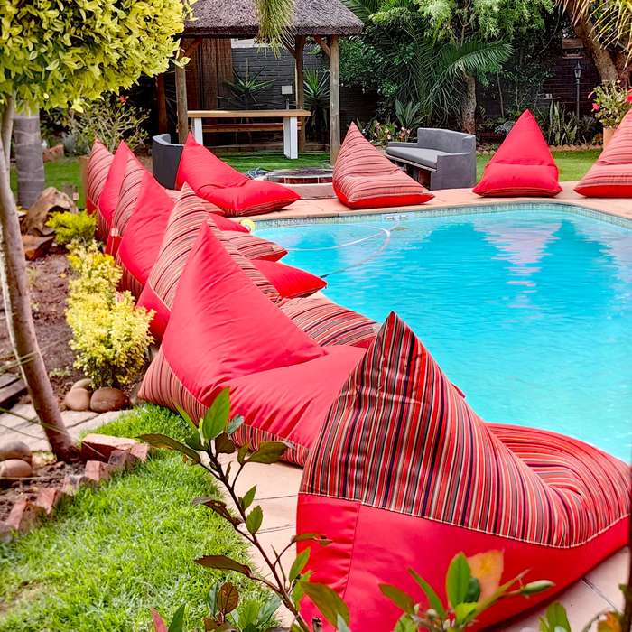 The "Deluxe" Collection Outdoor Teardrop Beanbags