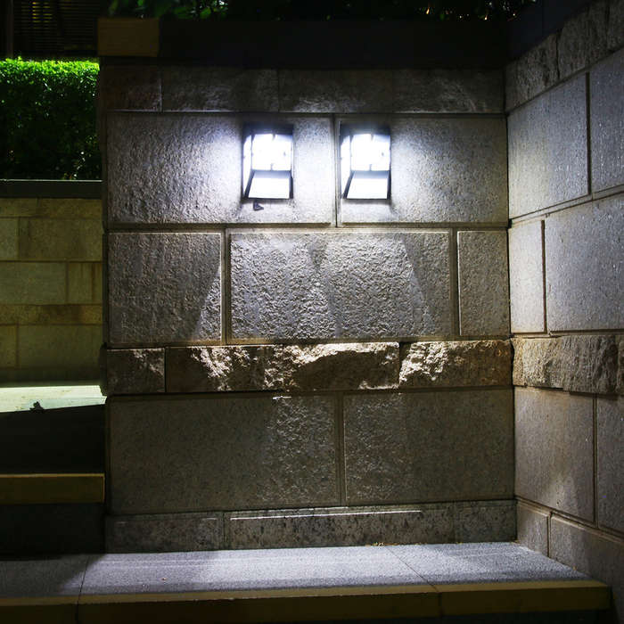 Solar Wall Lights 2 LEDs Outdoor Waterproof Solar LED Wall Lamps Solar Powered Landscape Path Lights