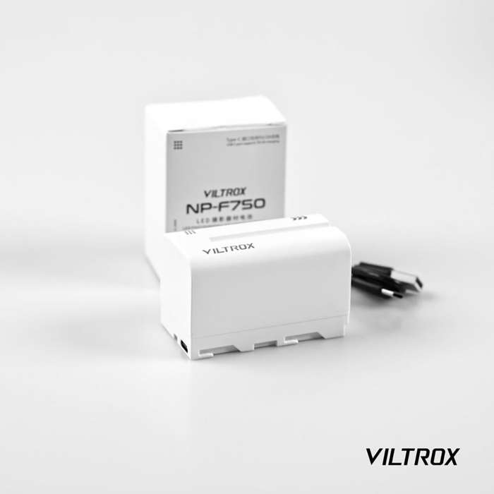 Viltrox NP-F750 4400mAh Lithium Battery with Type-C Fast Charging for LED Lights