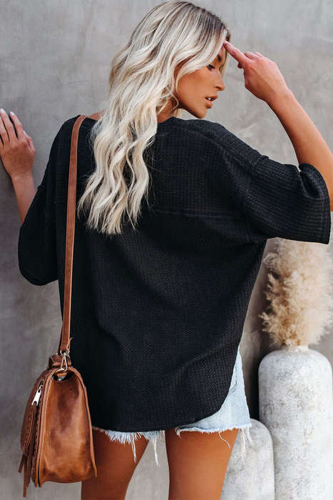 Black Exposed Seam Half Sleeve Knitted V Neck Textured Top