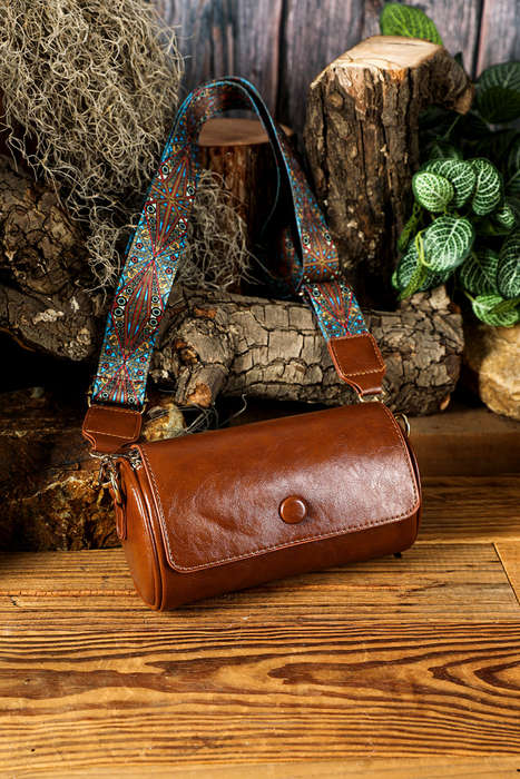 Chestnut PU Leather Flap Shoulder Bag with Retro Print Wide Strap