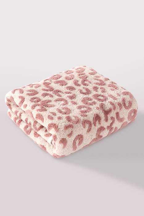 Pink Plush Leopard Pattern Bath Towel